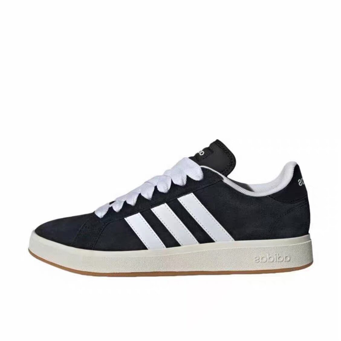adidas Grand Court Base 00s 舒适防滑低帮板鞋 现货秒发