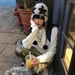 酷酷星 亚比复古星星针织手工钩针帽子女包头镂空挂坠毛球辣妹