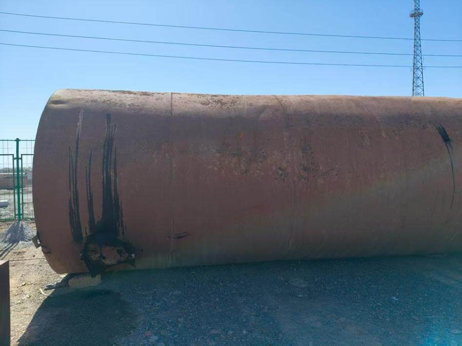 4月17日吐鲁番市一批废弃油罐网络拍卖公告