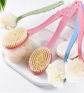 Direct from the manufacturer: Long-handled bath brush with a
