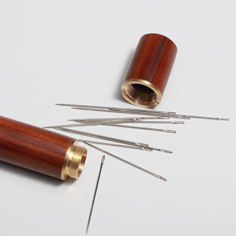 No-thread needles for the elderly, specially designed for ho
