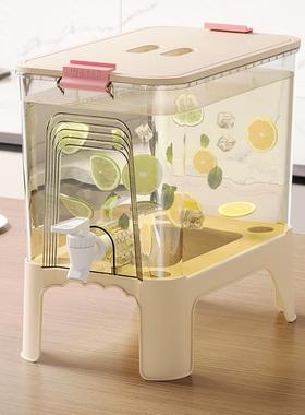 Drop-resistant Double-headed Cold Water Pitcher with Double