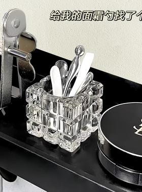 Facial mask spoon holder, cream scooping spoon, cabinet desk