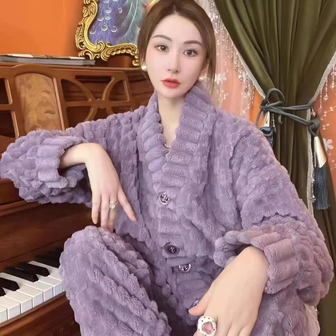 紫色时尚珊瑚绒睡衣套装女秋冬2025新款家居服可外穿长袖保暖加绒