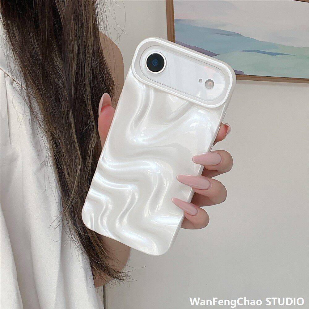 跨境款珍珠白色水波纹iPhone17包