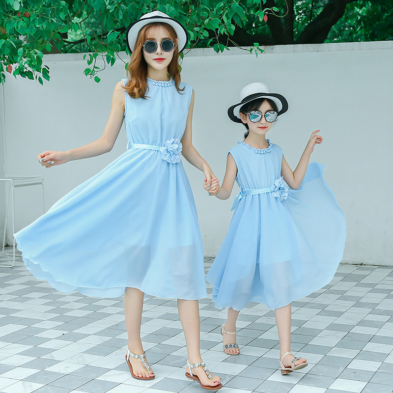 亲子装连衣裙夏款2020母女雪纺洋气时尚高端裙子夏天网红长裙超仙