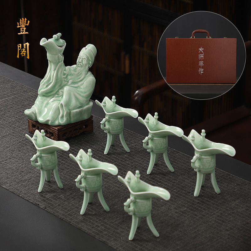 丰阁帝王爵杯三足酒尊