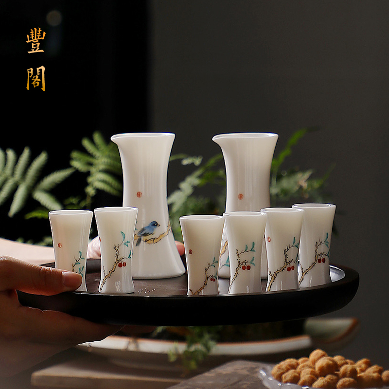 陶瓷白酒杯套装家用高档羊脂玉酒壶中式手绘酒具茅一口杯台烈酒盅