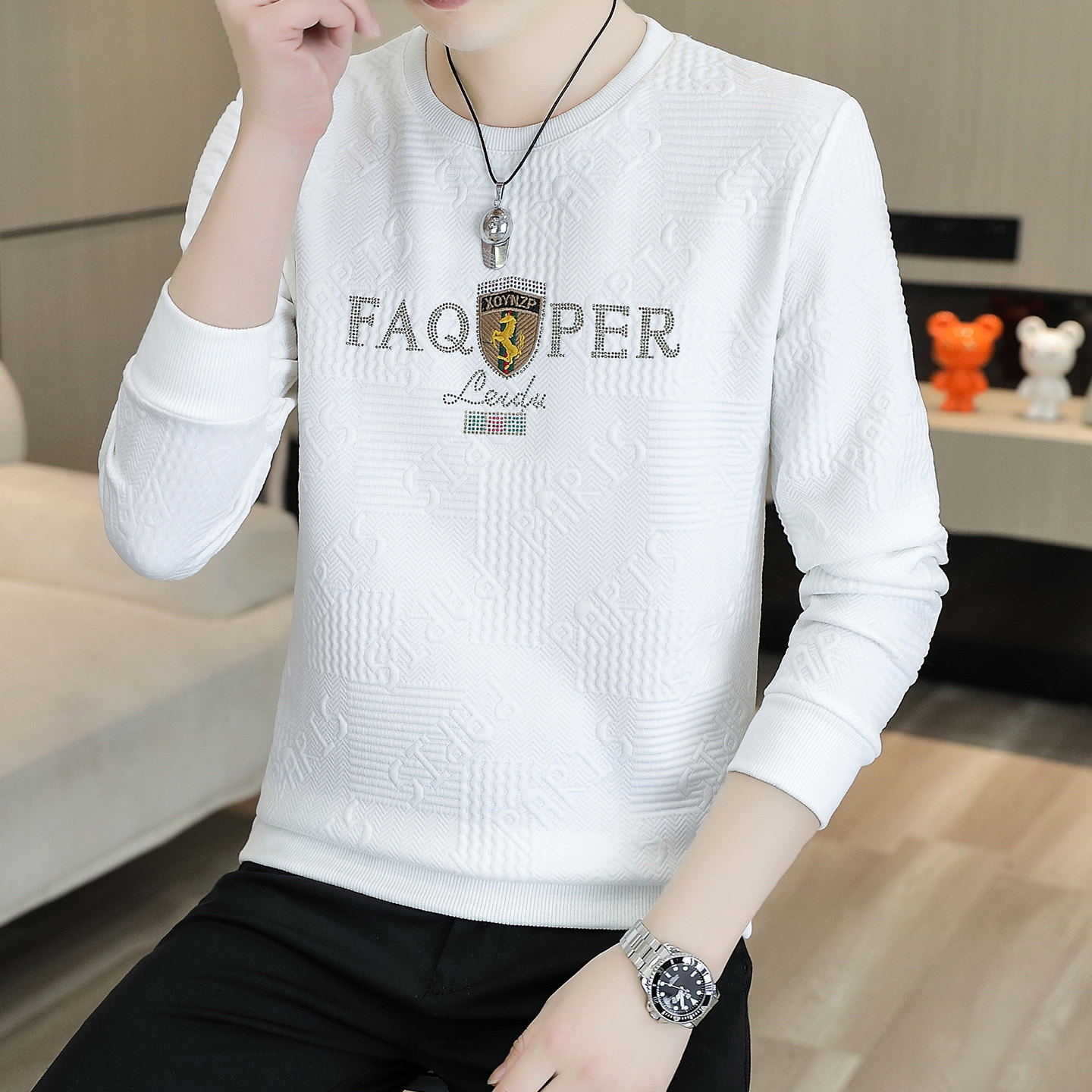 牧外男士卫衣，青年休闲衣服