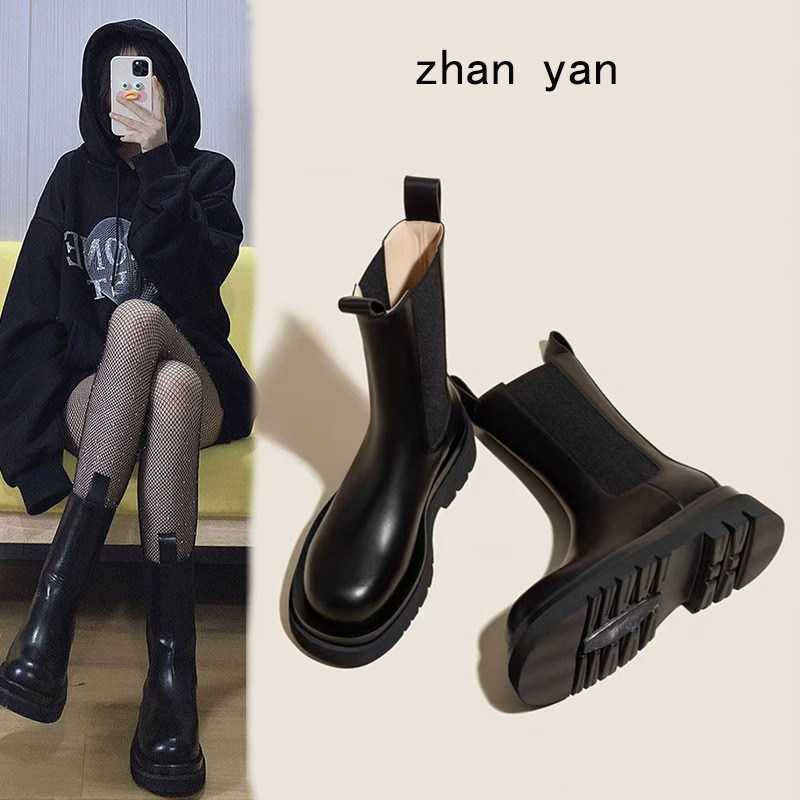 마틴 부츠 여성용 2024 봄 가을 신상 여성 모델 인터넷 연예인 첼시 파이프 부츠 종아리 두꺼운 숏부츠 여성용 부츠