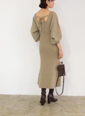 RANDA 秋冬新款背系带式泡泡长袖法式通勤针织连衣裙 BD01774