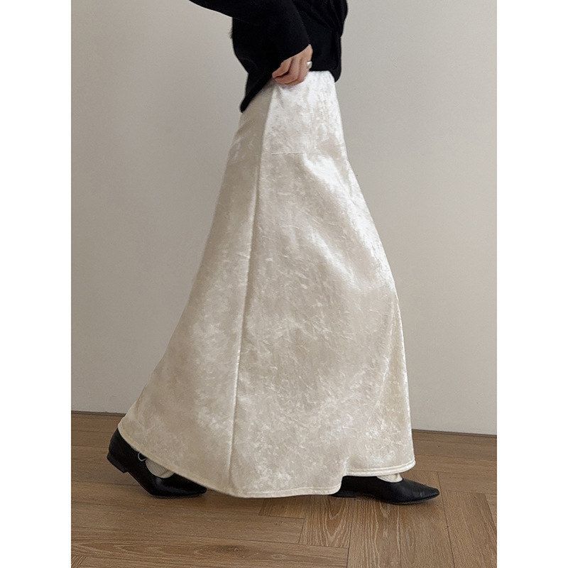 【丝绒珍珠少女】兴北法式复古丝绒a字鱼尾中长裙冬季半身裙N826C