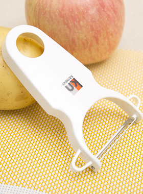 日本LEC不锈钢苹果削皮神器多功能土豆水果蔬菜刮皮刀厨房瓜刨子