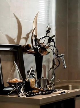 中古风样板房餐边柜客厅玄关摆件简约软装饰品陈列咖啡主题饰品