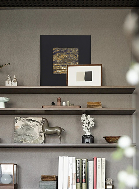 轻奢中式现代样板间展示柜陈列搭配装饰艺术皮革鎏金布艺挂画装饰