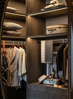 E-Pin 逸品家居衣帽间衣柜西装软装样板房收纳盒搭配手提包抱枕