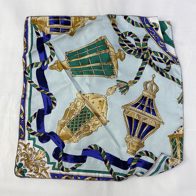 外贸瑕疵真丝手帕系头发