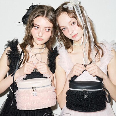 TreatUrself蕾丝边手提化妆包