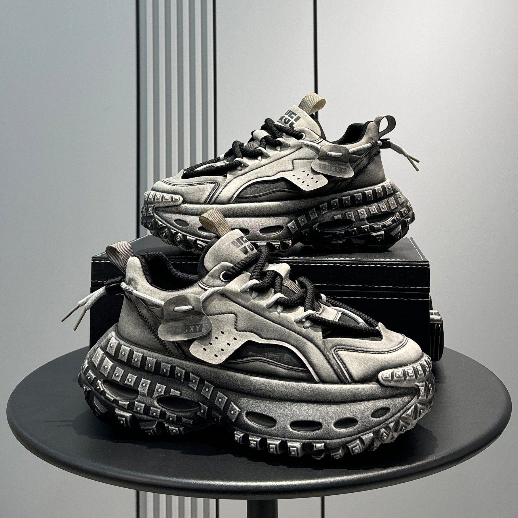 【商场同款】巴黎老爹鞋男款2026新款冬季超火厚底内增高鞋子男潮