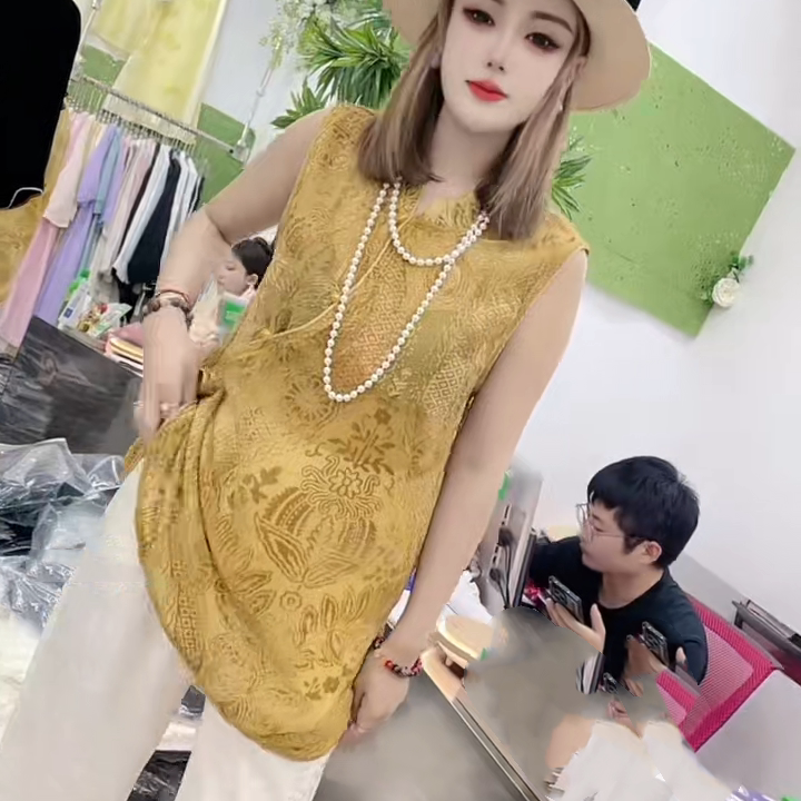 新中式百搭显瘦烫花上衣+阔腿裤