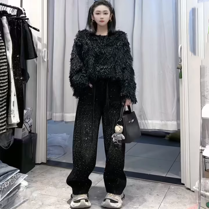 百搭宽松毛绒上衣+烫钻阔腿裤
