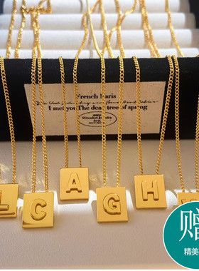 26字母金色小方块牌字母吊坠项链