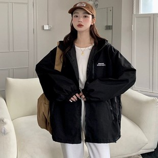 情侣夹克上衣潮 运动百搭防风学生薄款 黑色美式 冲锋衣外套女春秋款