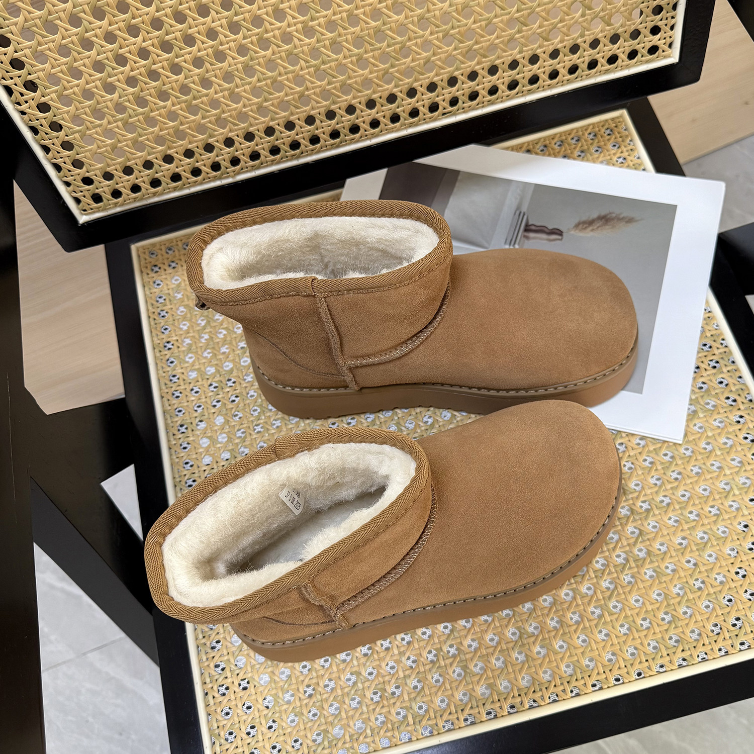 娃娃头牛反绒厚羊毛雪地靴