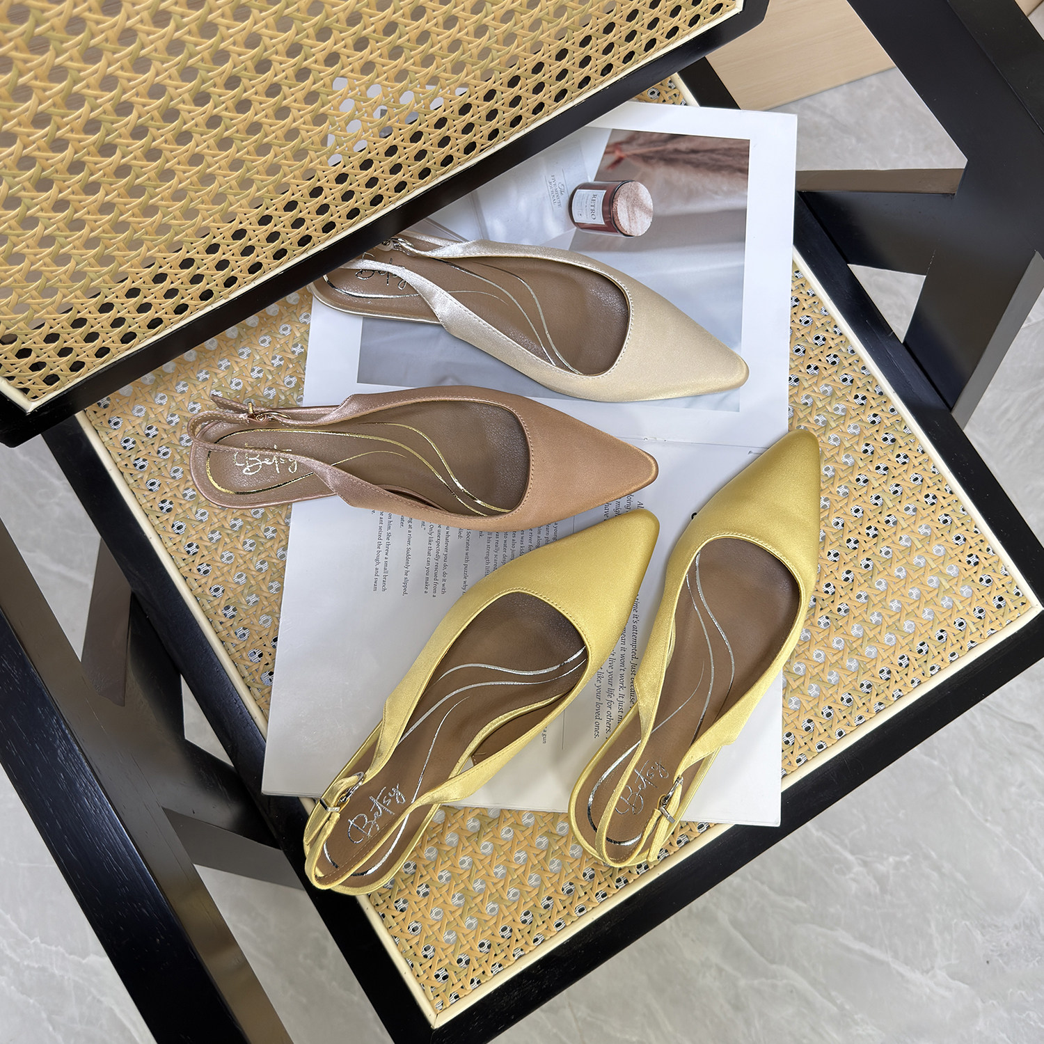 高及感 外贸绸缎尖头平底鞋后空坡跟宴会婚鞋日常通勤大码单鞋女,女鞋,浅口单鞋,淘宝优惠券,粉丝福利购,淘宝优惠卷