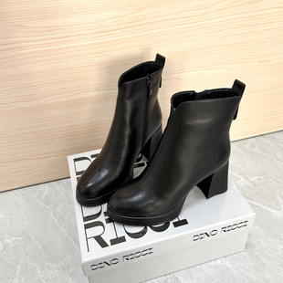 俄罗斯单 保暖头层牛皮羊毛混纺粗跟短靴侧拉链圆头马丁靴女大码