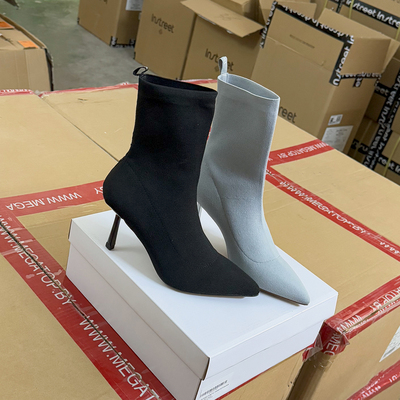 百搭显瘦尖头针织短靴瘦瘦靴