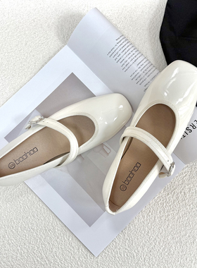 温柔仙女玛丽珍鞋春季韩版外贸圆头浅口平底白色漆皮大码单鞋41