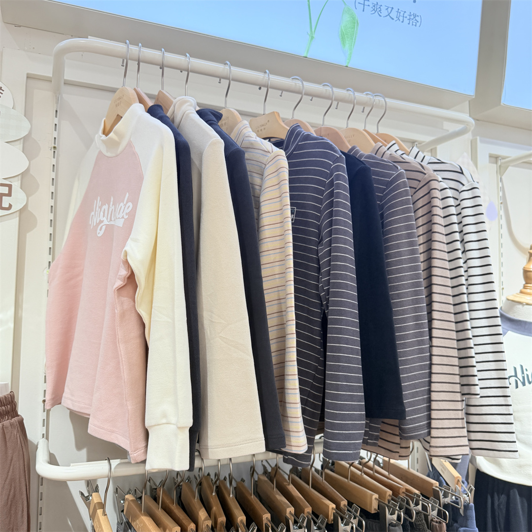 粒粒仔新款秋冬季长袖T恤