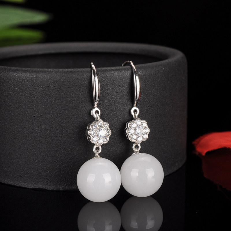 和田玉女士精致复古迷你气质耳钉纯银耳勾简约和田玉吊坠耳环