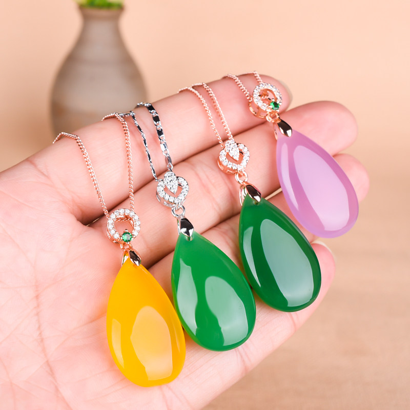 巴西冰种绿玉髓水滴吊坠925银镶嵌女款黄玉髓粉满绿玉髓挂件项链