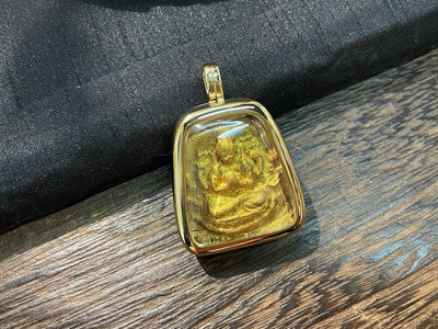 定制18K黄金擦擦佛龛嘎乌盒