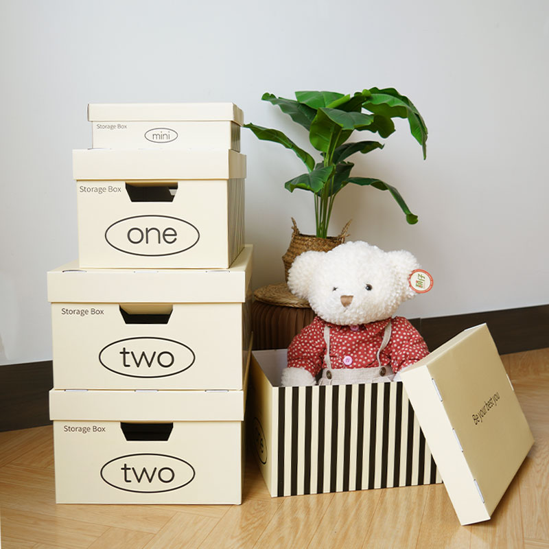 奶油色覆膜防水纸箱收纳箱