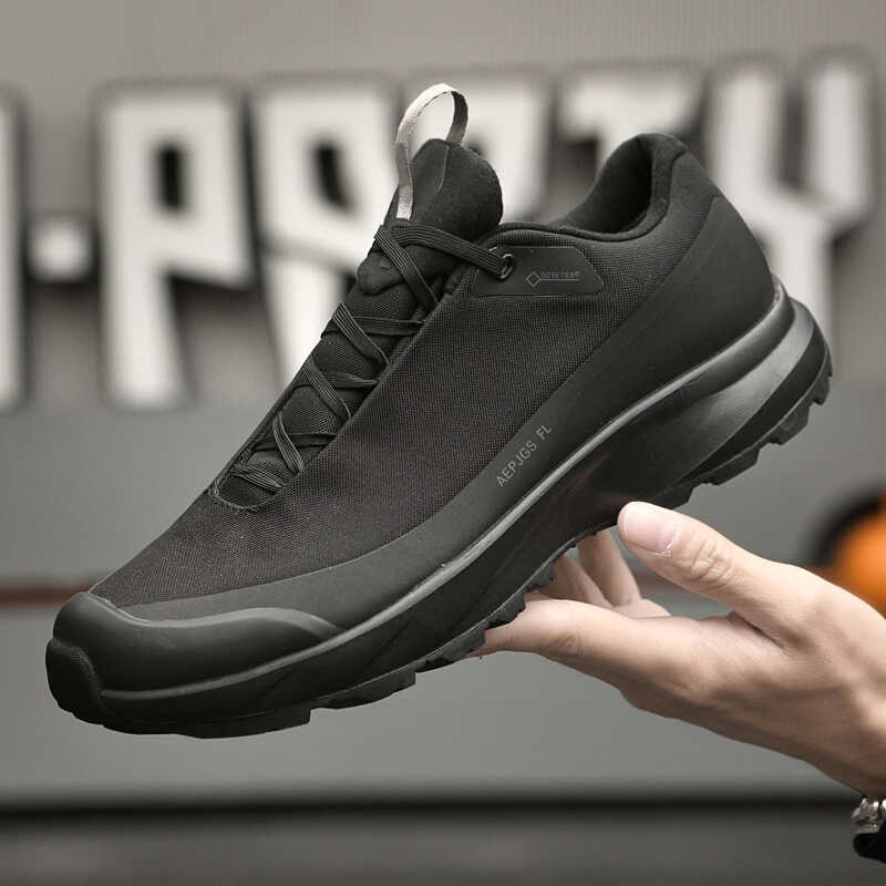 舒适舒适百搭细带登山鞋