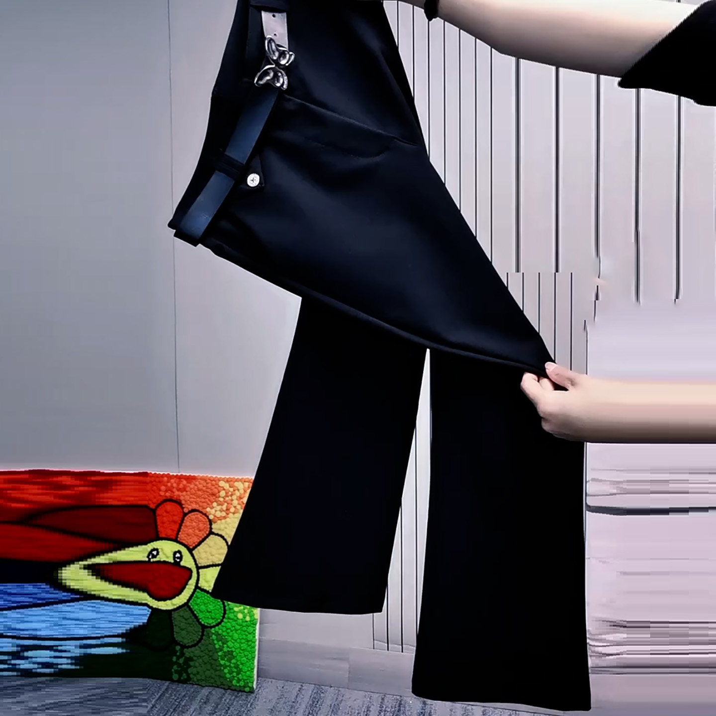 黑色高腰简约净版微喇西裤女2026春季新款职业风显瘦气质舒适裤子,女装/女士精品,大码裤装,淘宝优惠券,粉丝福利购,淘宝优惠卷