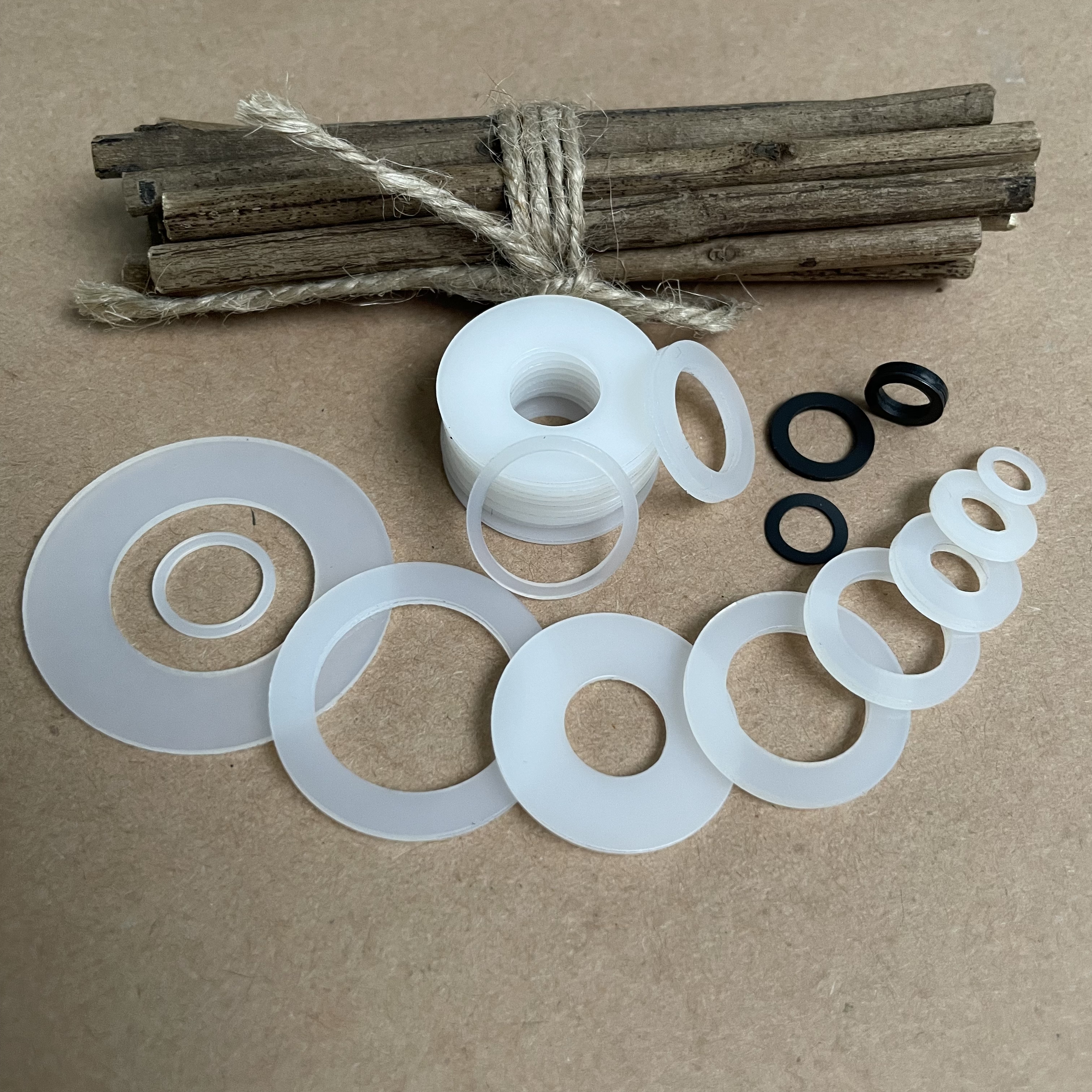 M8M9M10M12尼龙垫圈耐磨加大加厚塑胶垫片塑料螺丝垫片1mm2mm圆形