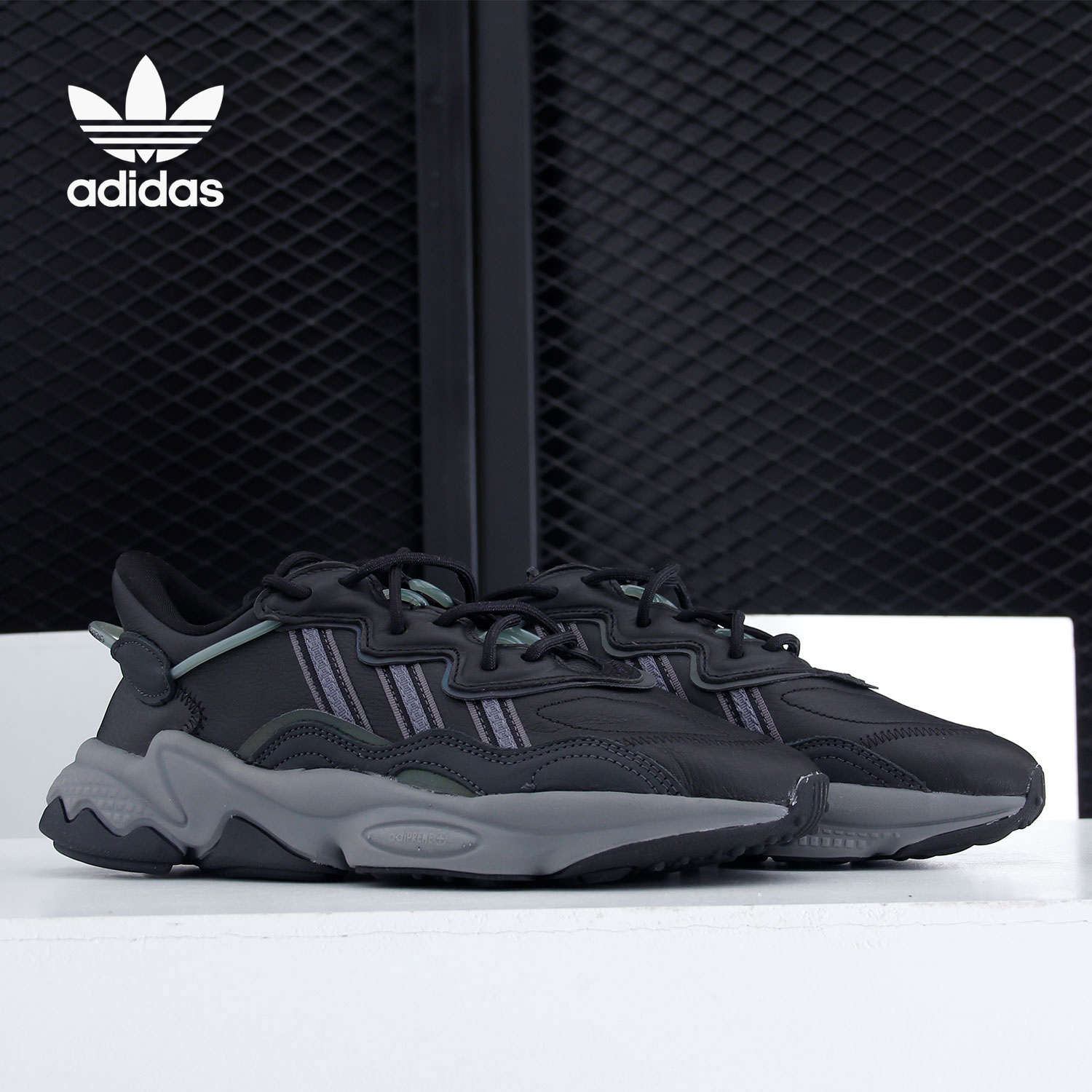 Adidas/阿迪达斯正品三叶草 男女时尚耐磨休闲运动老爹鞋 EE7004