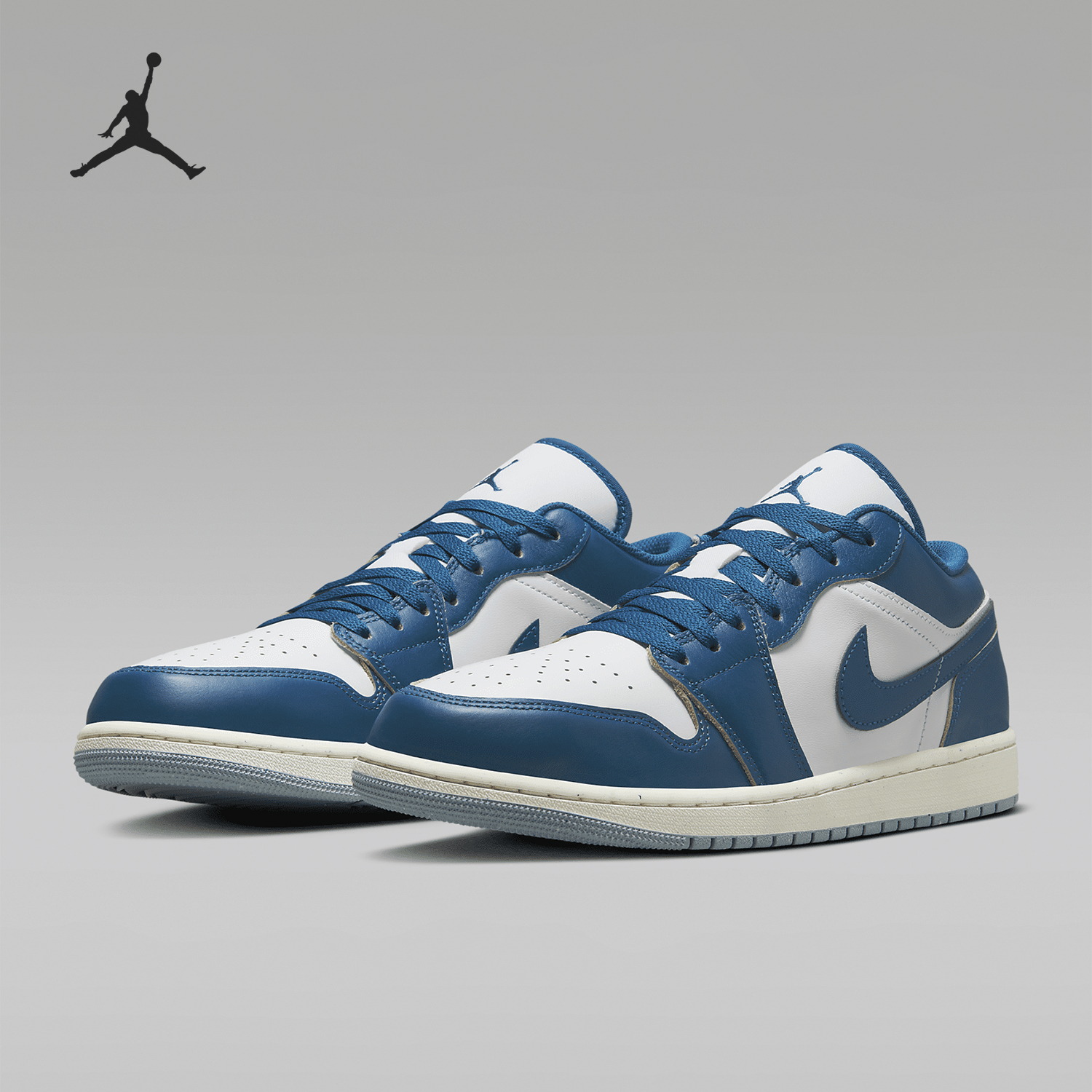 Nike/耐克正品Jordan男士复古低帮耐磨运动篮球鞋FN5214-141