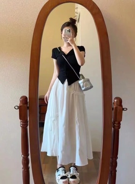 法式不规则v领短袖t恤连衣裙女夏小个子收腰a字伞裙长裙两件套装