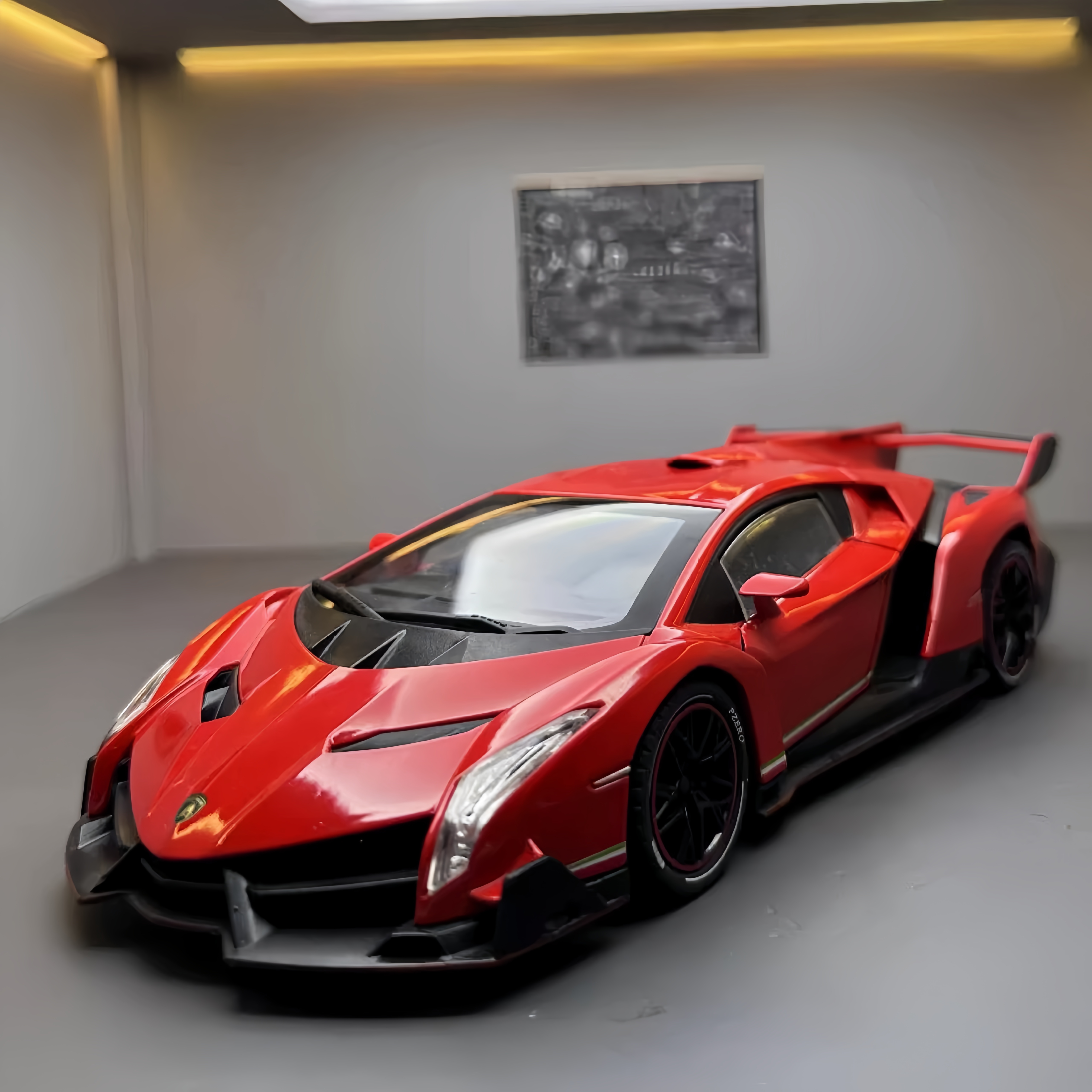 带回力喷雾124兰博基尼毒药车模