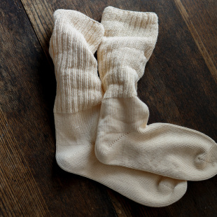 不勒腿 Beeff 松软袜筒 粗针中筒袜 有机棉无骨袜尖 云朵袜