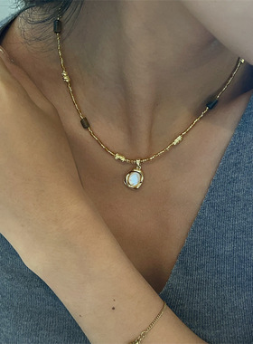 高级感电镀18K金真贝壳项链复古虎眼石锁骨链女2024夏新款颈链