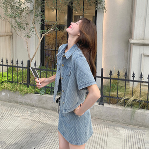 盐甜系穿搭薄款提花牛仔套装裙女夏新款设计感短袖衬衫显瘦两件套