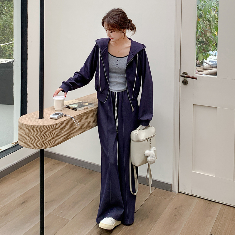 藏青色休闲连帽卫衣套装女2025春季新款超火减龄吊带阔腿裤三件套,女装运动套装,浙宝157(原165A) 藏青色休闲连帽卫衣套装女2025春季新款超火减龄吊带阔腿裤三件套,女装运动套装,浙宝157(原165A)