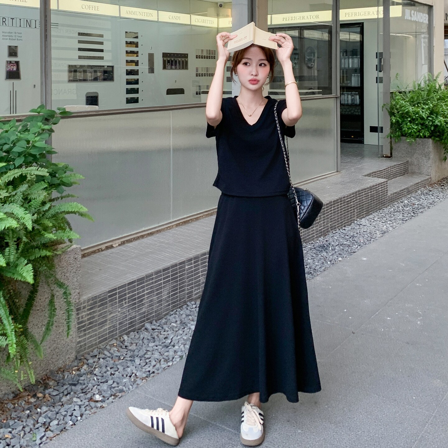 韩系黑色后腰镂空气质套装裙女夏2025新款穿搭上衣半身长裙两件套,女装套装/套裙,浙宝157（原165A）