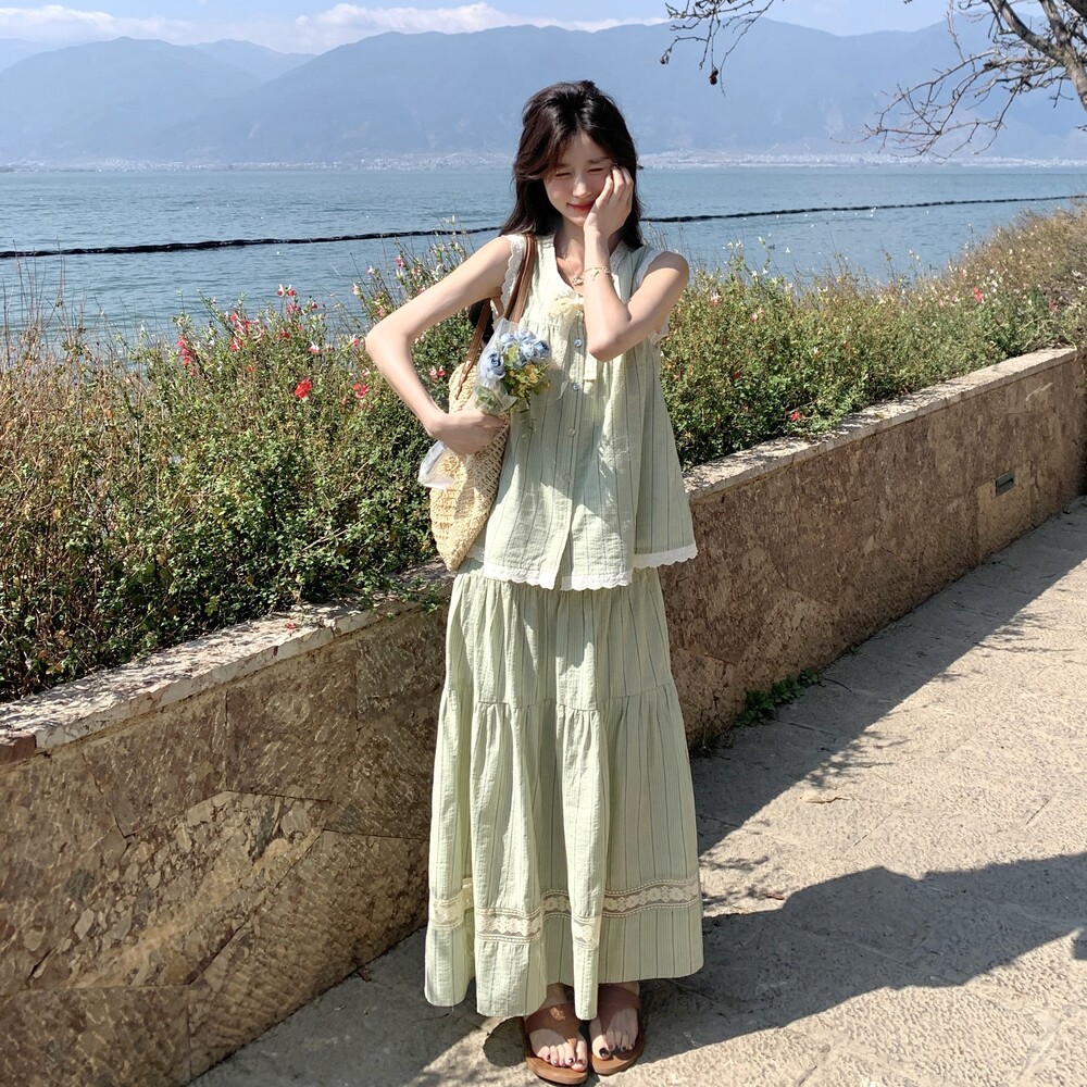 少女风松弛感穿搭绿色无袖条纹套装女夏超火好看背心半身裙两件套，女装套装/套裙，浙宝157（原165A）